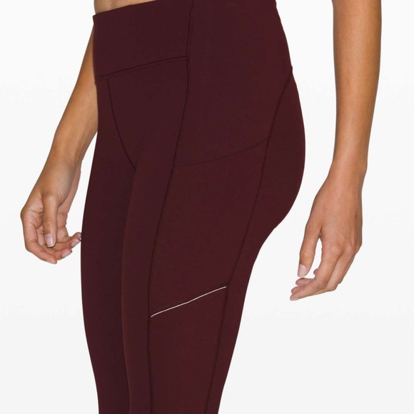 Lululemon Speed Up Tight 25"
Garnet - Picture 11 of 12